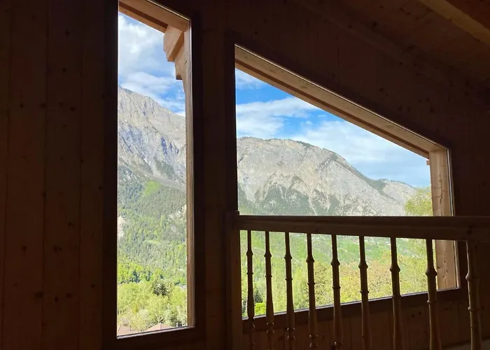 Alpilles - 4 Zi- Mit Atemberaubender Aussicht By Interhome